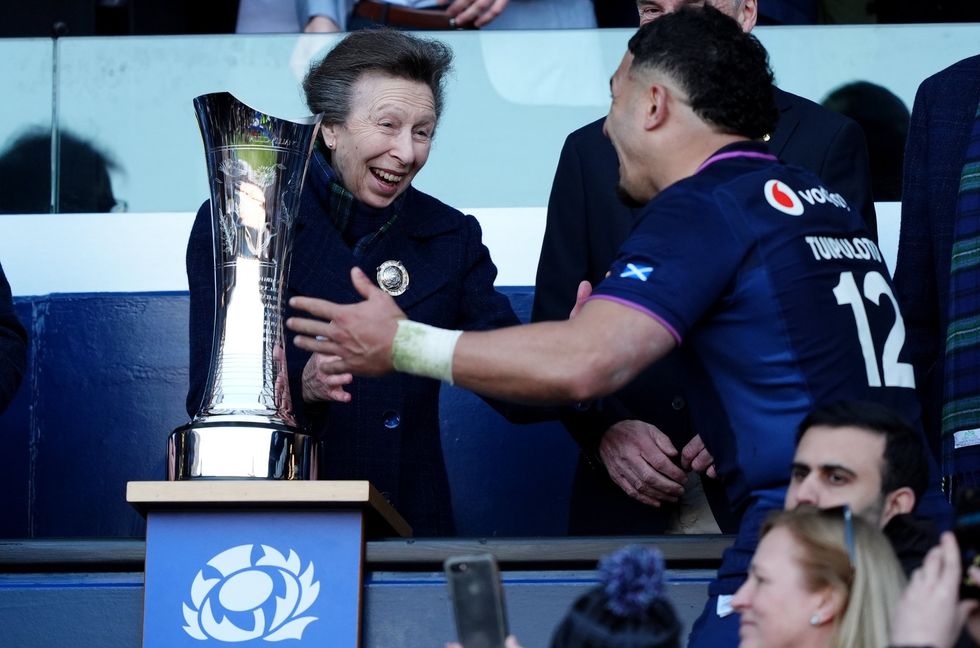 Princess Anne, Sione Tuipulotu