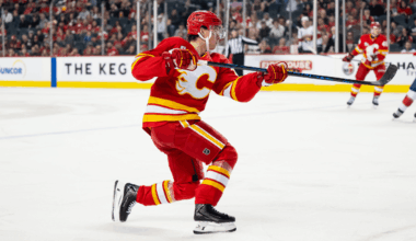 Olofsson scores 1st goal with Flames in win against Panthers