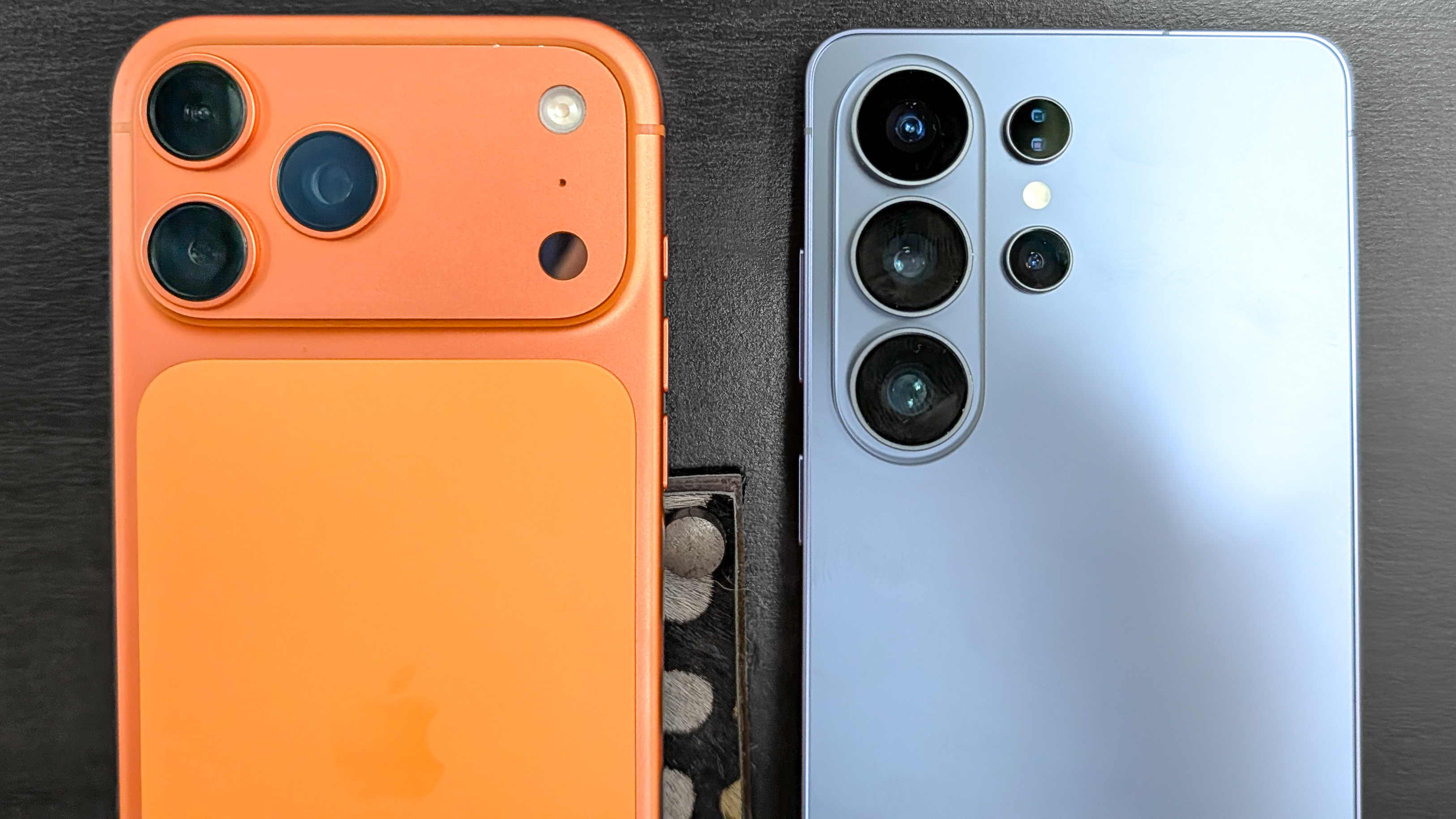 iphone 17 pro max vs samsung galaxy s26 ultra