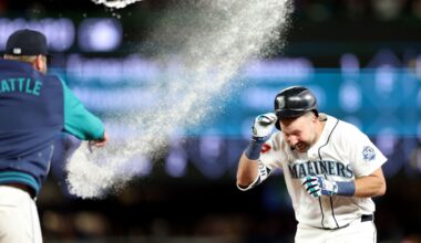 Mariners' Cal Raleigh doesn't start, gets walk-off hit vs. Yankees