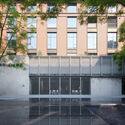 © Wenqiao Zhu RICHAUS / Vari Architects - Exterior Photography, Concrete