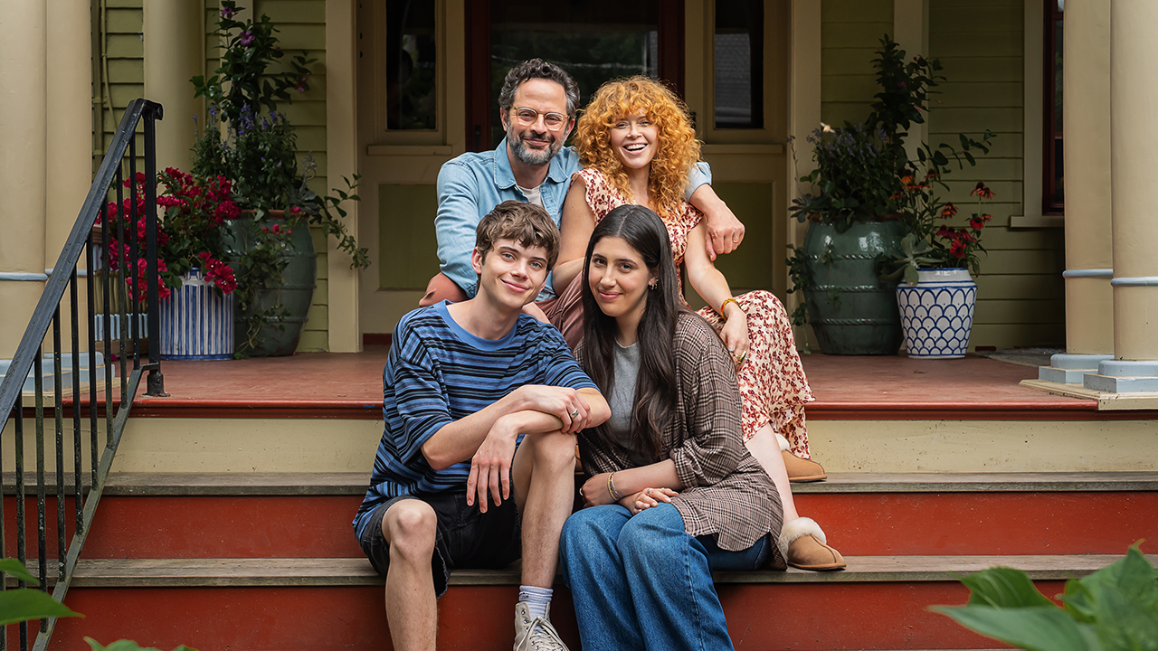 Roommates Netflix Movie First Look