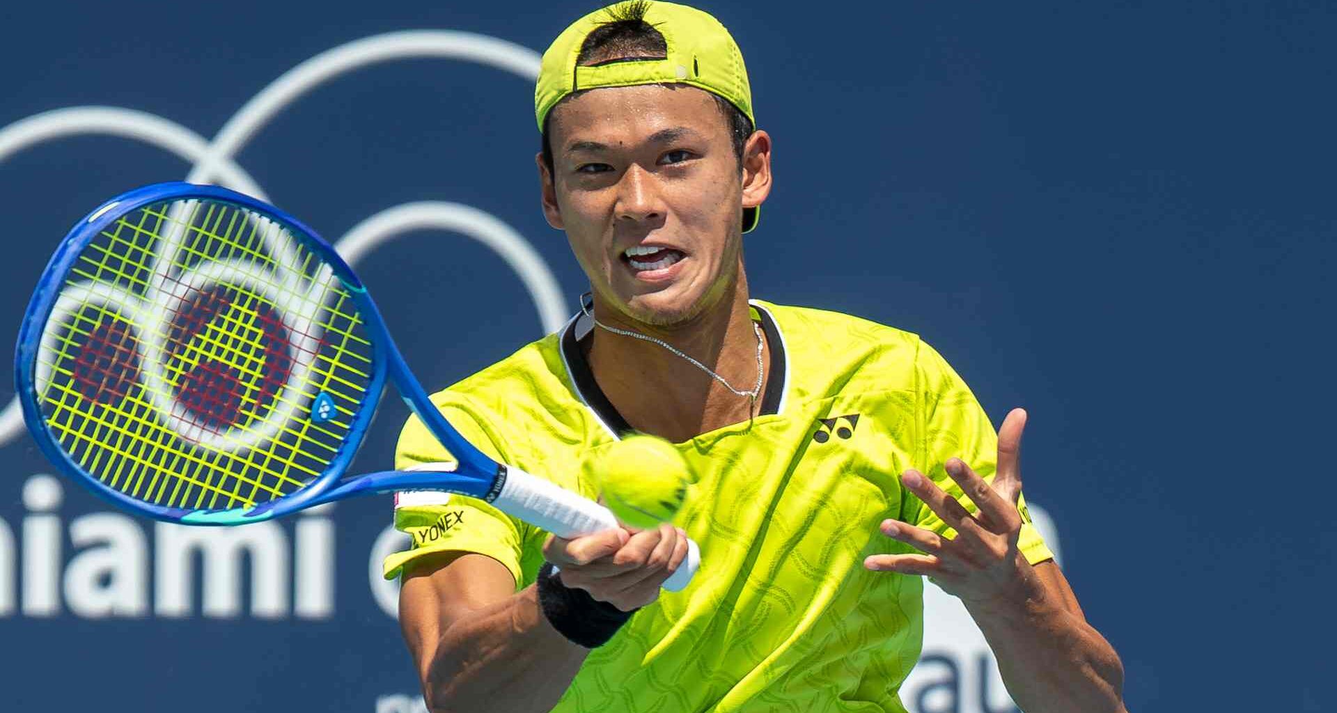 Rei Sakamoto wins his first ATP Tour match in Miami.