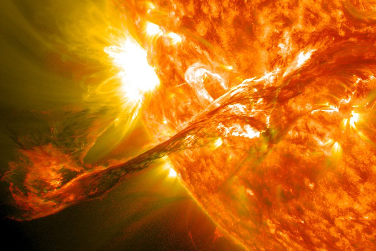 How will solar storms affect astronauts on Mars. Credit: This coronal mass ejection, captured by NASA’s Solar Dynamics Observatory, erupted on the Sun Aug. 31, 2012, traveling over 900 miles per second and sending radiation deep into space. Earth’s magnetic field shields it from radiation produced by solar events like this one, while Mars lacks that kind of shielding. Credit: NASA/GFSC/SDO