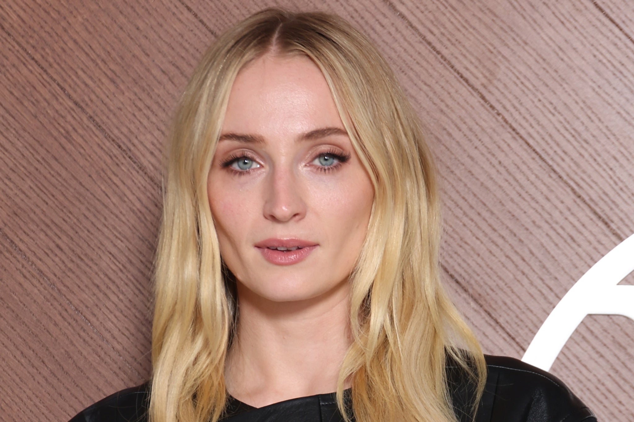 Sophie Turner discovered back problem while training for ‘Tomb Raider’