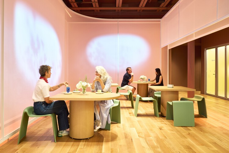 Spaces That Feel Back: How Buildings Respond to Human Behavior - Image 1 of 6