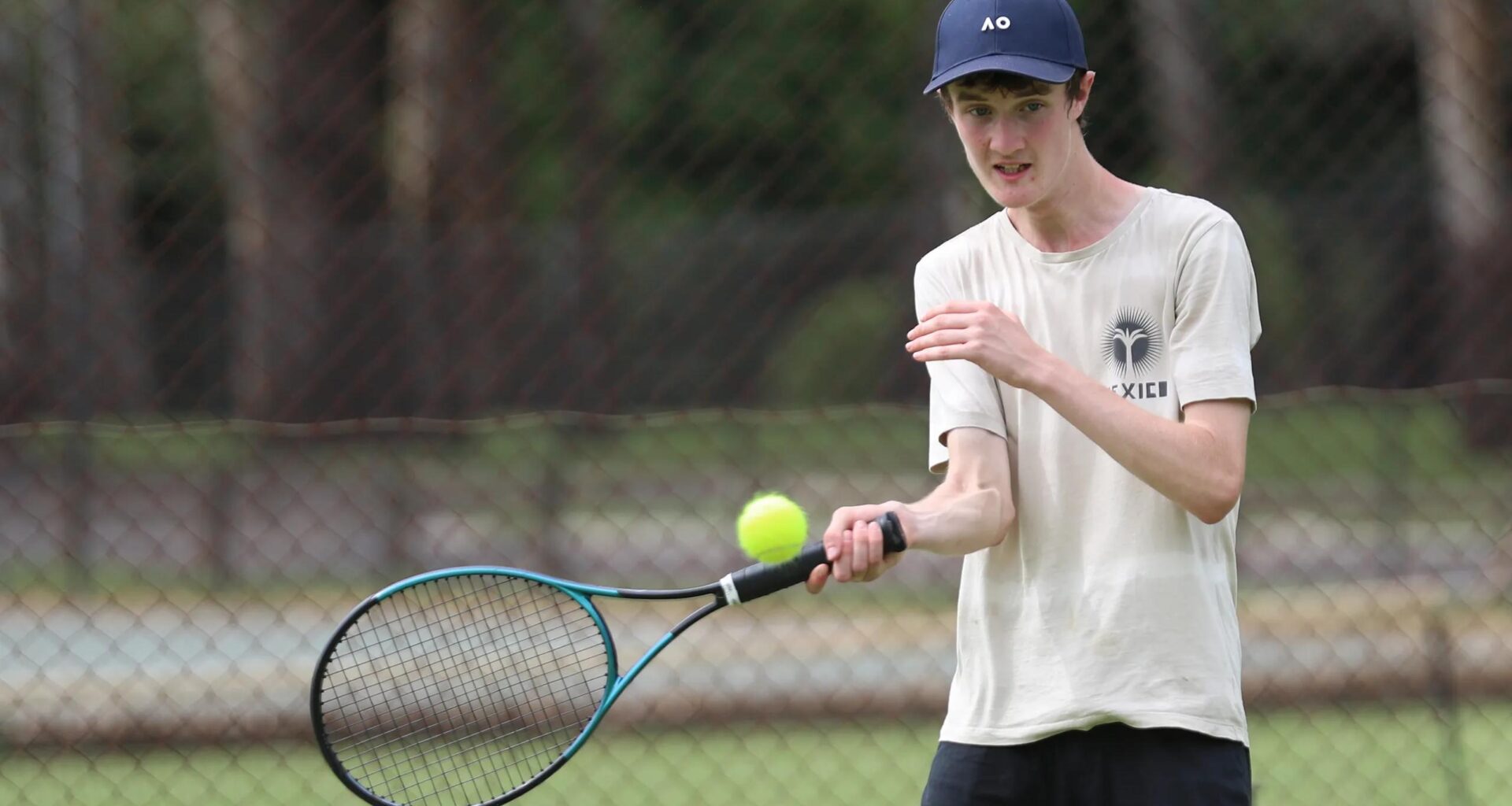 Aggregate tennis comp avoids rainfall