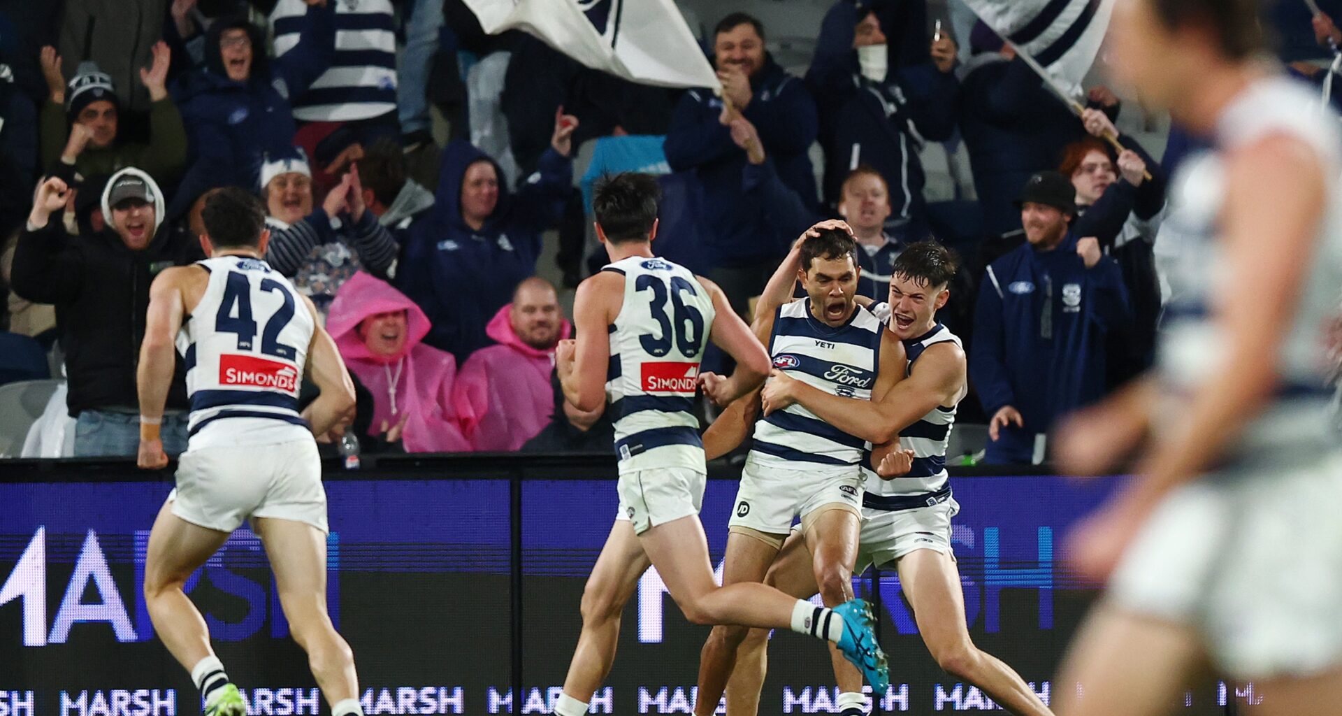 AFL Match Report | Cats Hang On in a Thursday Night Thriller