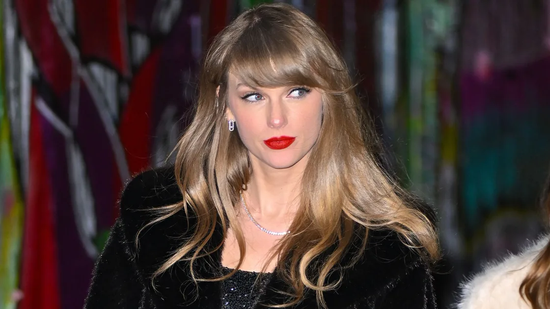 Why Is Taylor Swift Being Sued For ‘The Life Of A Showgirl’? - ELLE Australia