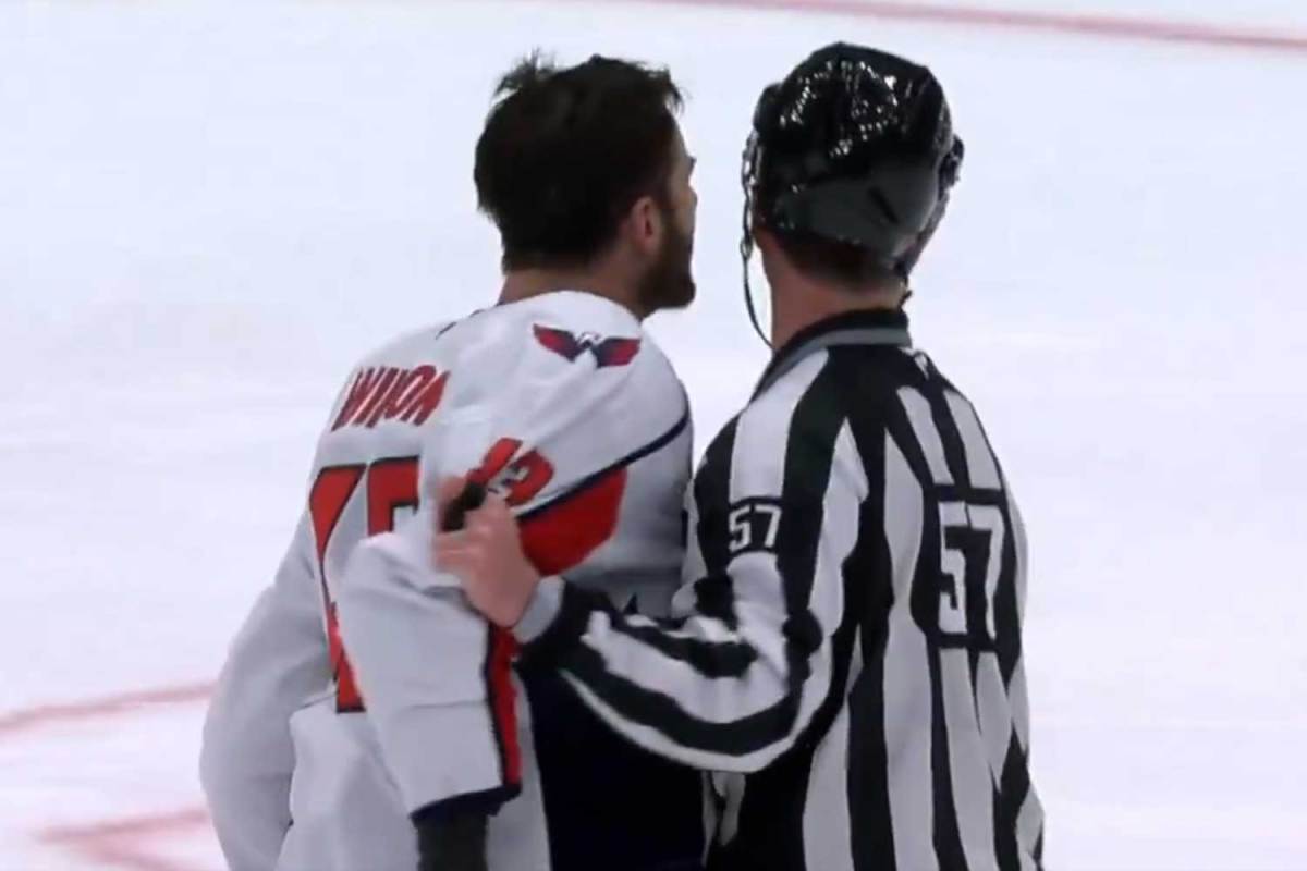 Tom Wilson records career high 21 penalty minutes, helps spark Capitals to 7-4 victory after Brandon Tanev boards Matt Roy