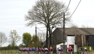 HARELBEKE, BELGIUM - MARCH 27: A general view of the peloton competing during the 68th E3 Saxo Classic 2026 a 208.5km one day race from Harelbeke to Harelbek / #UCIWT / on March 27, 2026 in Harelbeke, Belgium. (Photo by Tim de Waele/Getty Images)