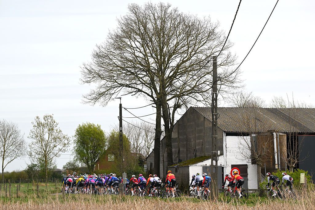 HARELBEKE, BELGIUM - MARCH 27: A general view of the peloton competing during the 68th E3 Saxo Classic 2026 a 208.5km one day race from Harelbeke to Harelbek / #UCIWT / on March 27, 2026 in Harelbeke, Belgium. (Photo by Tim de Waele/Getty Images)