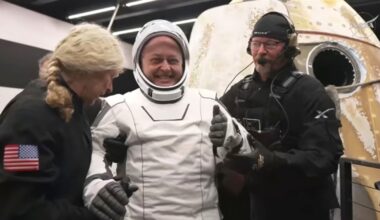 Astronaut details health scare above Earth