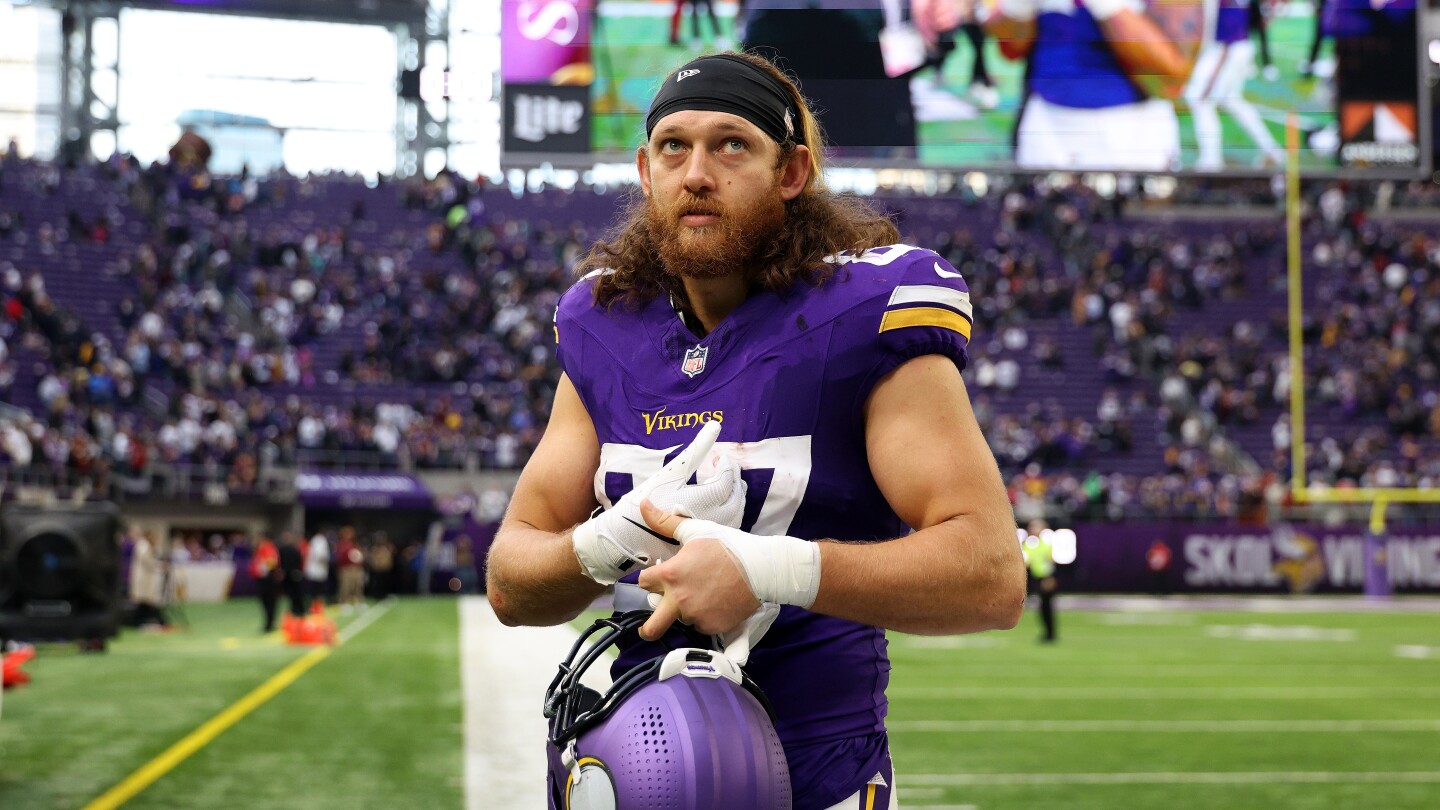 Report: T.J. Hockenson's contract restructure will delete final year on his deal