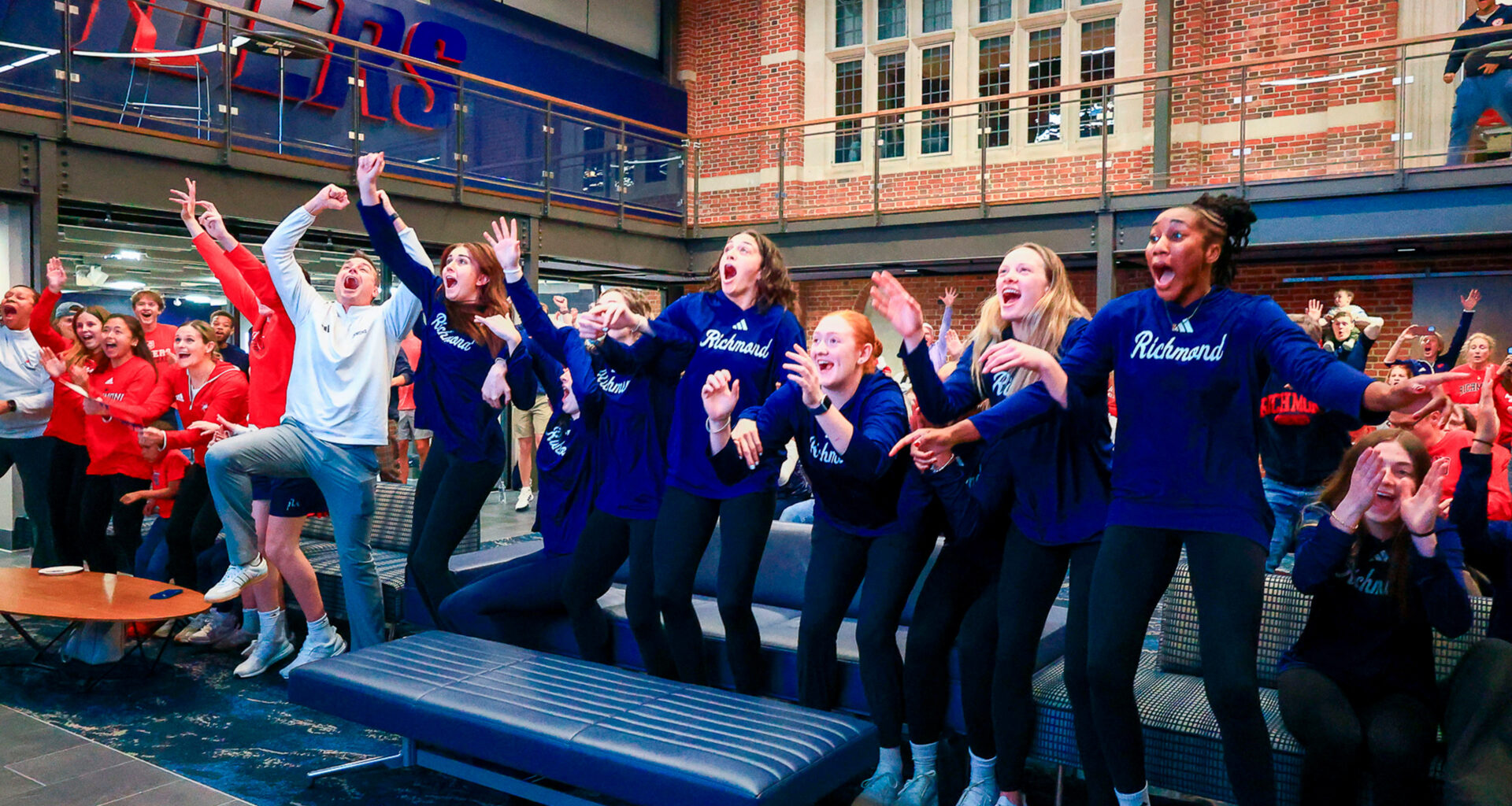 Women's basketball team is going dancing - URNow