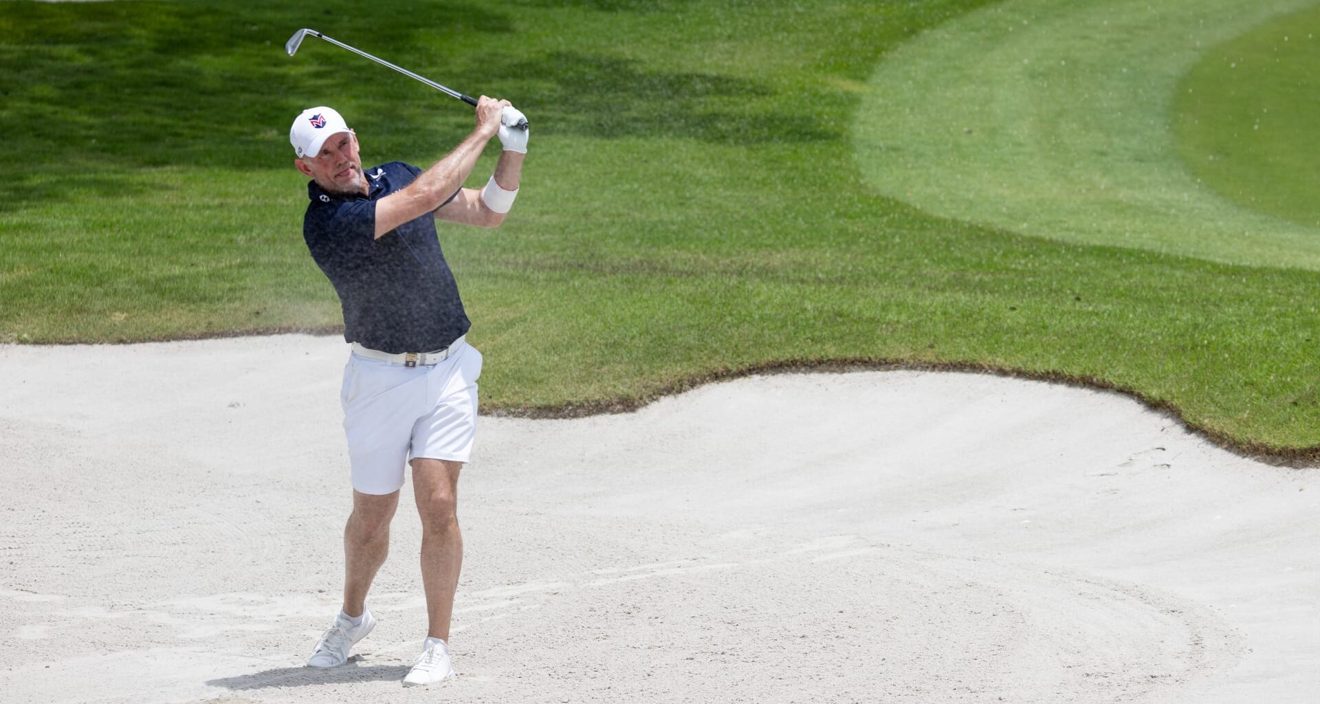 Westwood, Niemann share 54-hole lead in Singapore; 4Aces look to go back-to-back 