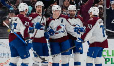 MacKinnon has 4 points, Avalanche cruise past Kraken 