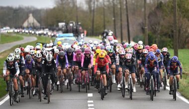 NIVONE, BELGIUM - FEBRUARY 28: A general view of the peloton competing during the 21st Omloop Het Nieuwsblad 2026, Women's Elite a 137.2km one day race from Ghent to Ninove / #UCIWWT / on February 28, 2026 in Ninove, Belgium. (Photo by Luc Claessen/Getty Images)