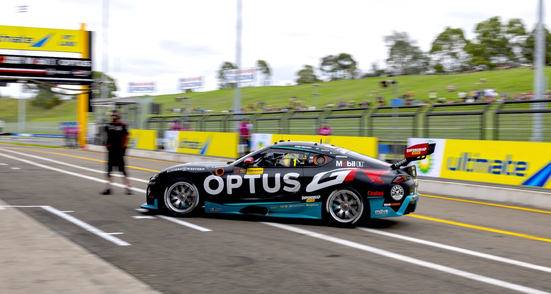 F1-style strategic 'curve ball' for Supercars teams explained - supercars.com