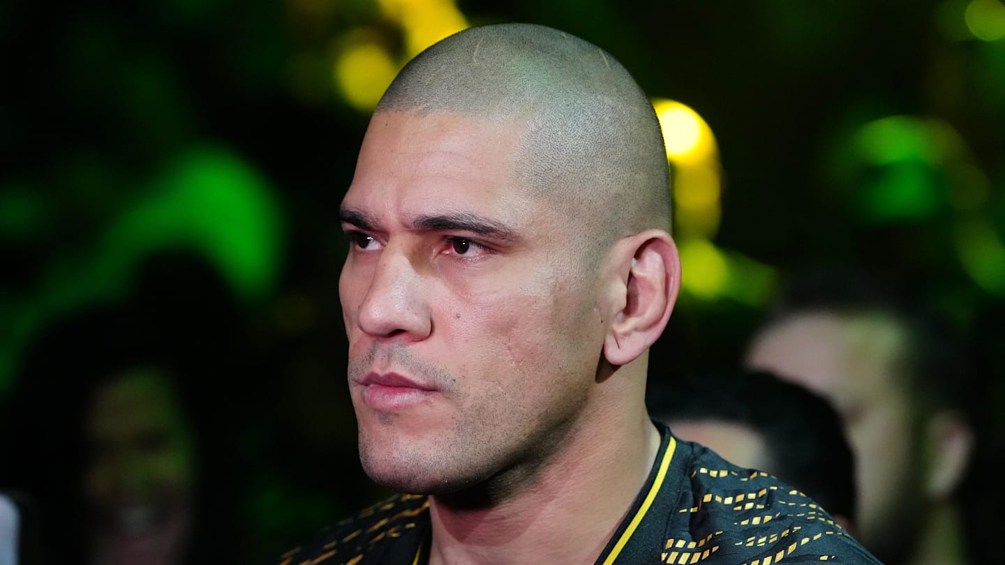 UFC Star Ciryl Gane Trains With Alex Pereira Rival Ahead of UFC White House Fight