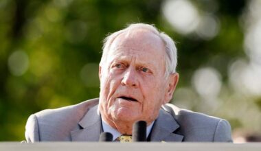 The modern-day player Jack Nicklaus said he loves watching play more than anyone else