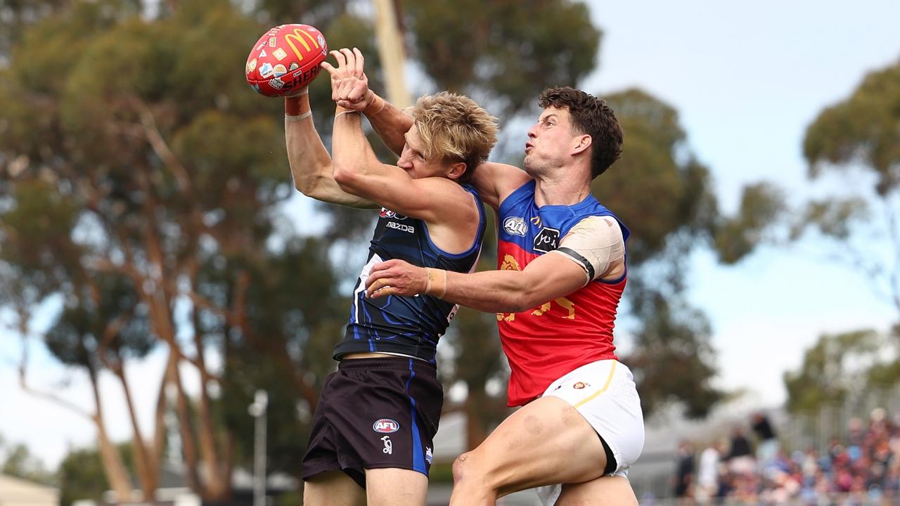 Jarrod Berry faces MRO scrutiny after hit on Dylan Stephens