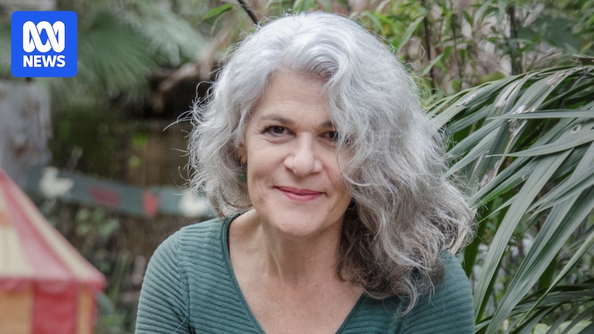 Debra Adelaide reflects on friendship with Gabrielle Carey in When I Am Sixty-Four