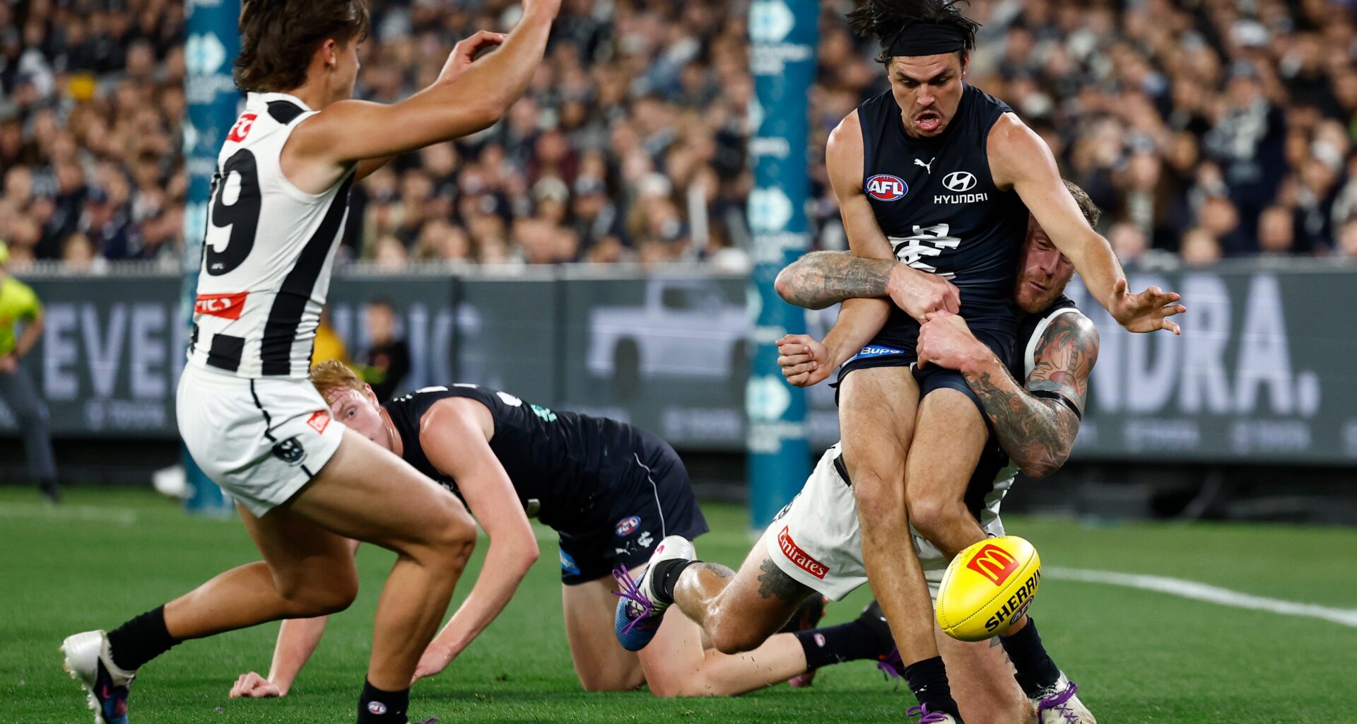 Hollands 'really disappointed with his performance': Voss