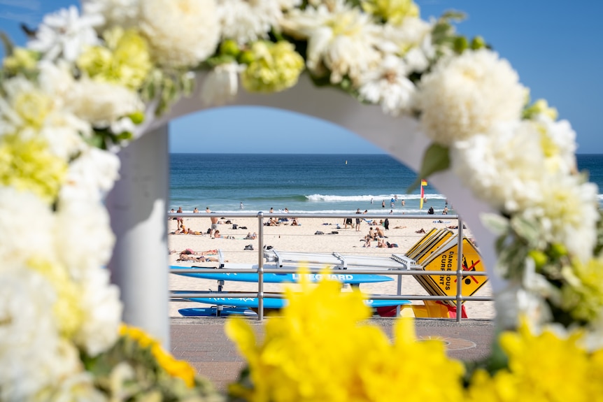 Flower Memorial 2025-12-18 10:12:00