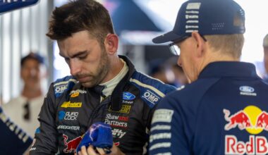 Feeney rues yellow flag scramble, Kostecki defends officials - Supercars