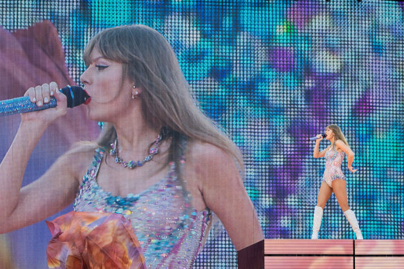 Taylor Swift has applied to have her voice and image trademarked. Note: this image is not the visual used in her application.