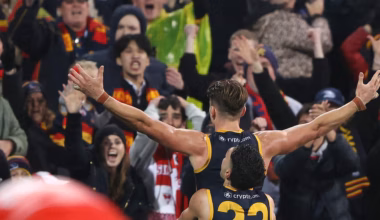 AFL 2026: Adelaide forward Ben Keays reacts to ARC backflip ahead of season-defining Showdown