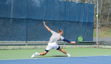 Men's Tennis goes 1-1 over weekend