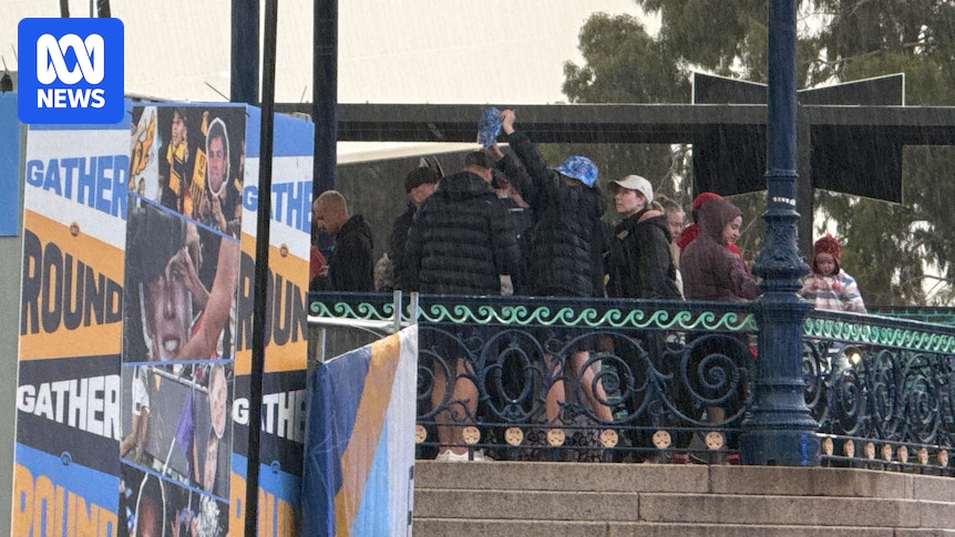 Rain and moderate winds in Adelaide for AFL Gather Round