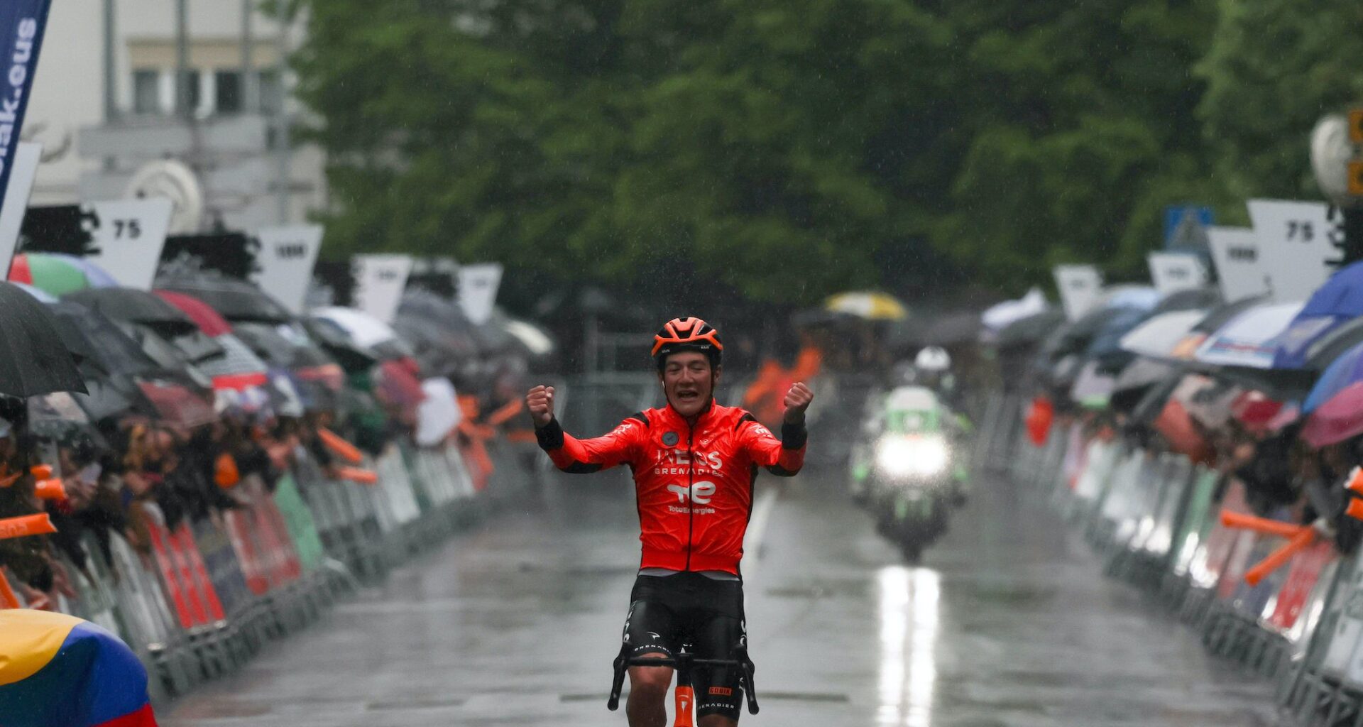 Action galore on Itzulia Basque Country's rain-soaked finale