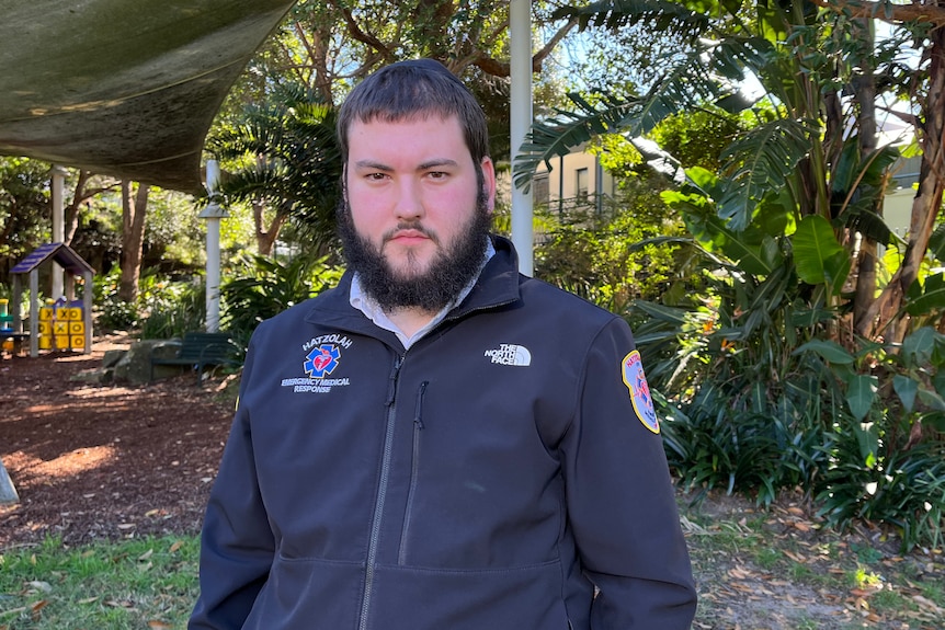 Profile photo of man with beard in Hatzolah medic uniform