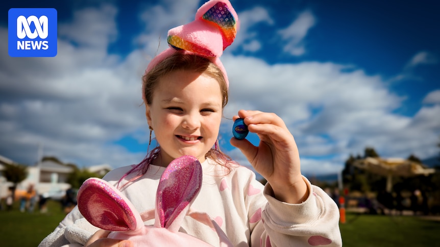 Australians mark Good Friday with seafood, church services and a boat race