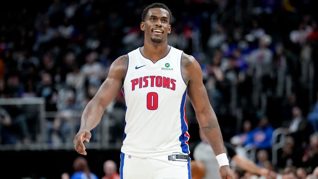 Pistons clinch first division title in 18 years with win