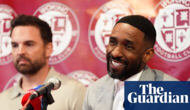 Jermain Defoe grateful and happy to ‘earn his stripes’ before start as Woking manager | Jermain Defoe