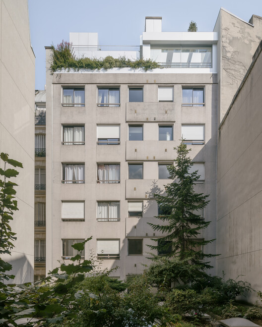 Apartment A / heros - Exterior Photography, Windows, Facade, Concrete, Balcony