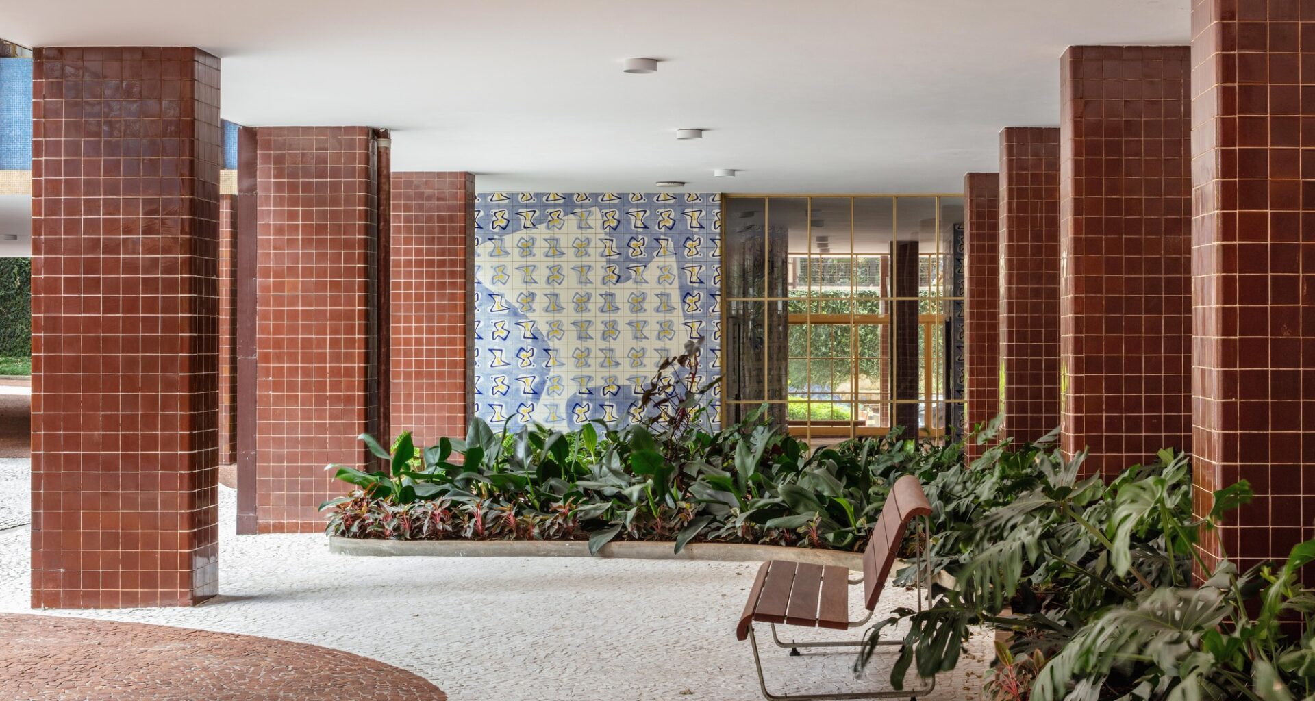 Renovation of the Ground Floor of the Prudência Building / Gui Paoliello Arquiteto