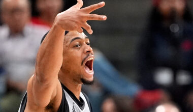 3 Takeaways as Spurs rout Clippers without Wembanyama