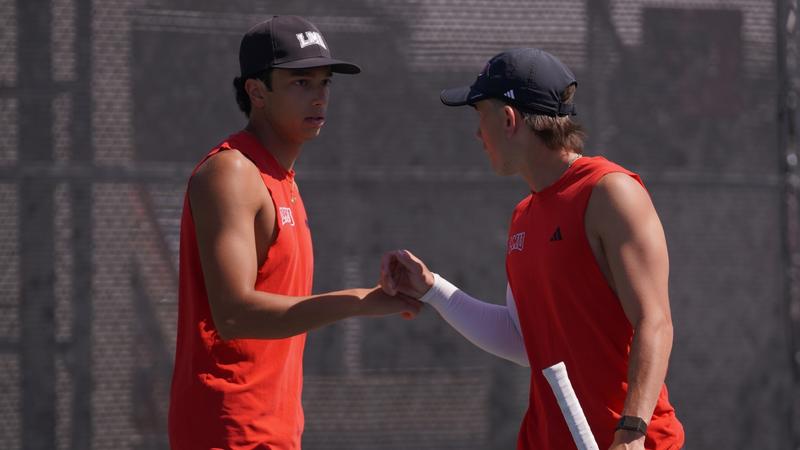 Lions Sweep Weekend to Set Up WCC Showdown