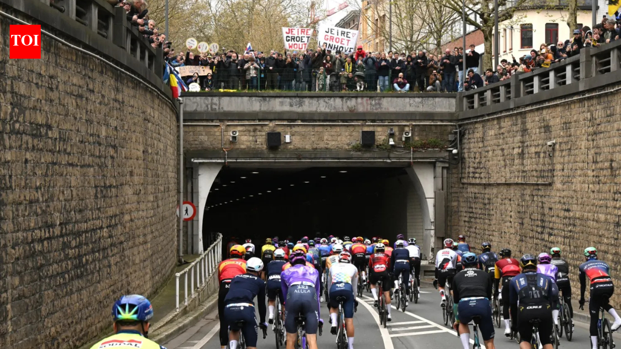 51 year old British cyclist dies of heart attack after collapsing during Tour of Flanders Amateur race in Belgium while riding with his son | International Sports News