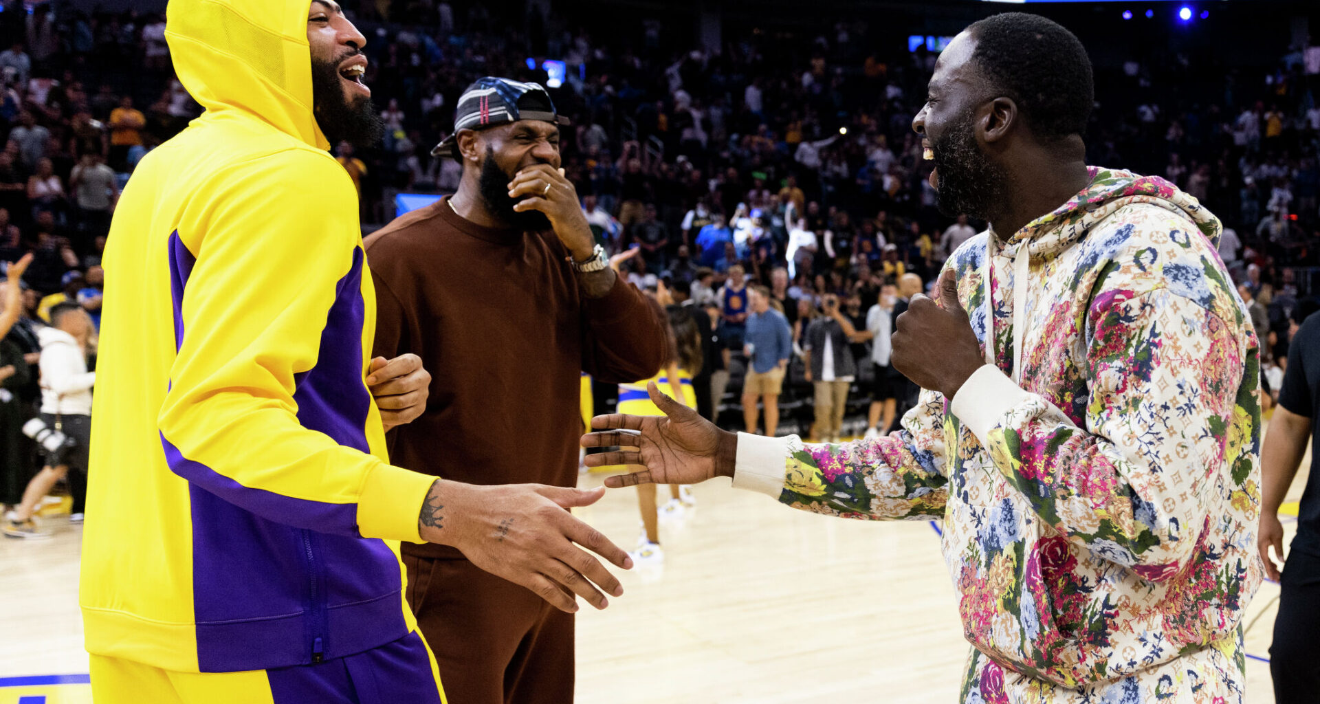 LeBron James pranks Draymond Green on Anthony Davis show