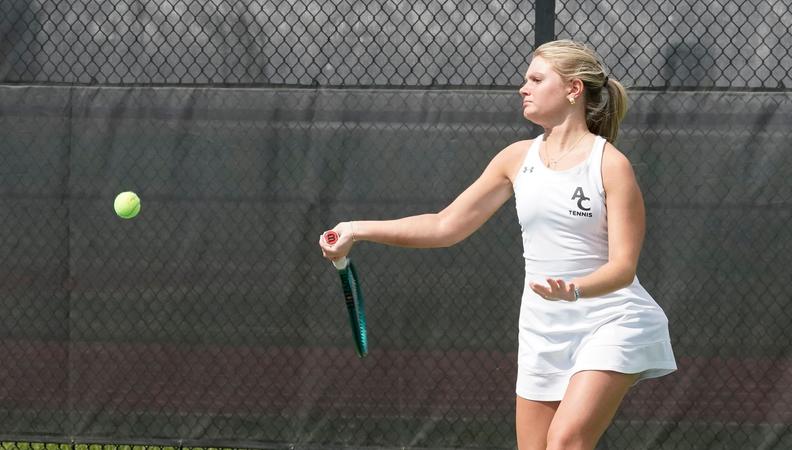 Women's Tennis Battle Alma to 4-3 Victory at Home