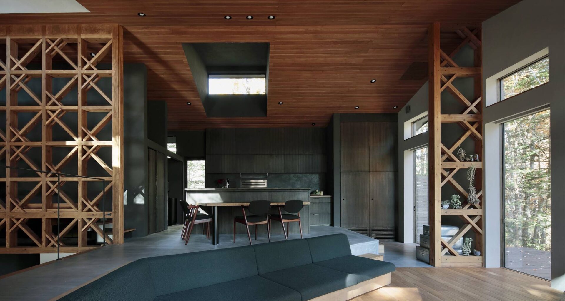 YMK House / Takeshi Hirobe Architects