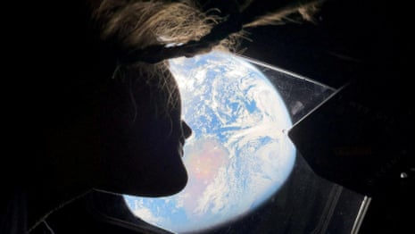 Key moments from the Artemis II lunar flyby – video