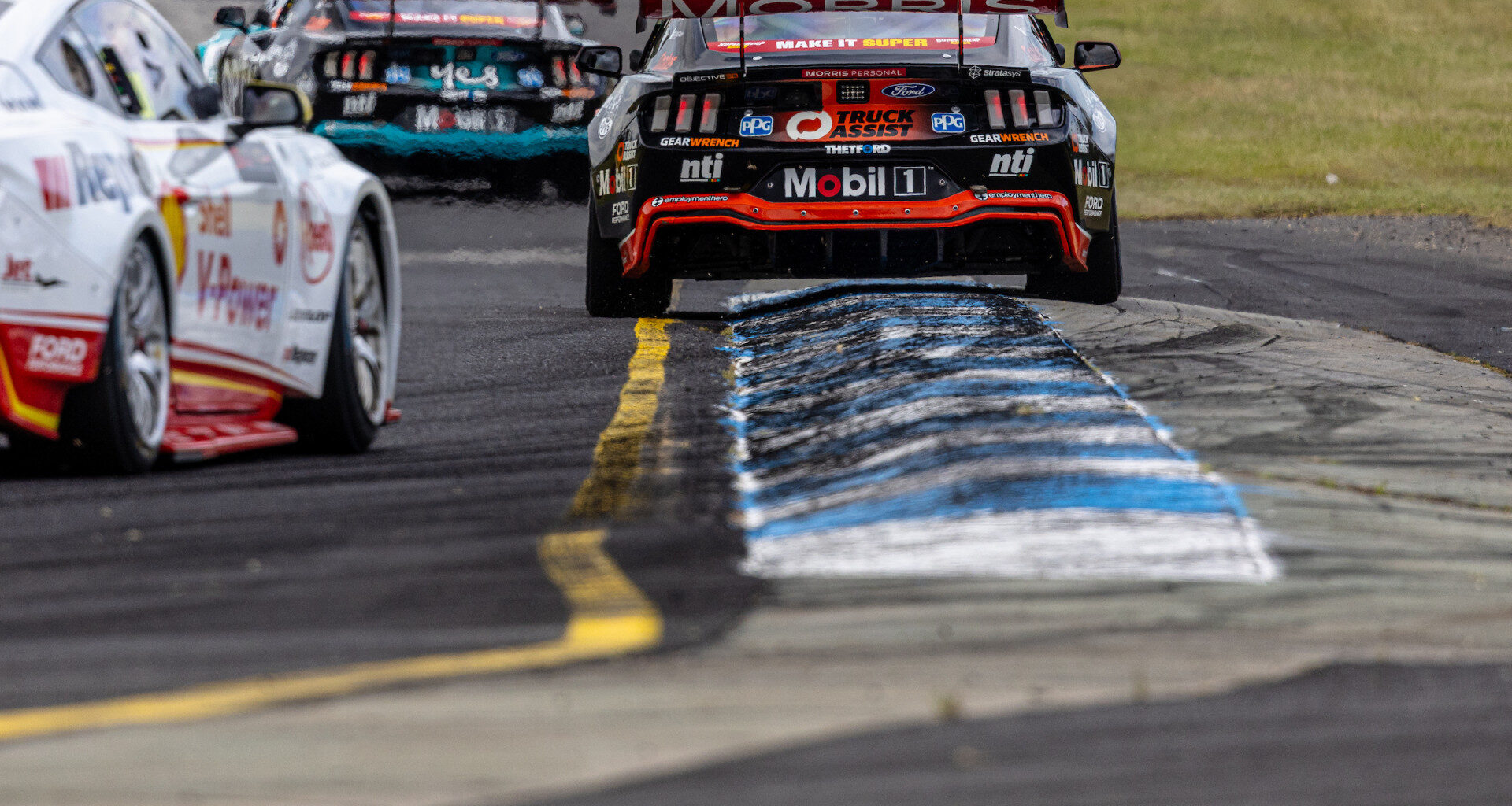 Motorsport Australia committed to Sandown, Phillip Island futures