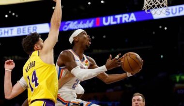 Shai Gilgeous-Alexander led Oklahoma City to a big win over the injury-hit LA Lakers. Photo: AP PHOTO
